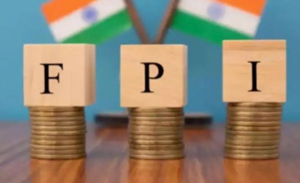 विदेशी निवेशकों ने जुलाई में निवेश किए 52,910 करोड़ रुपये 
