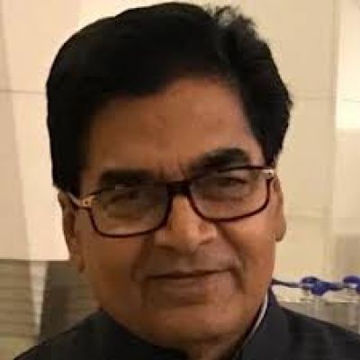 प्रतियोगी परीक्षाओं की पुरानी पद्धति को बहाल करे सरकार: रामगोपाल यादव
