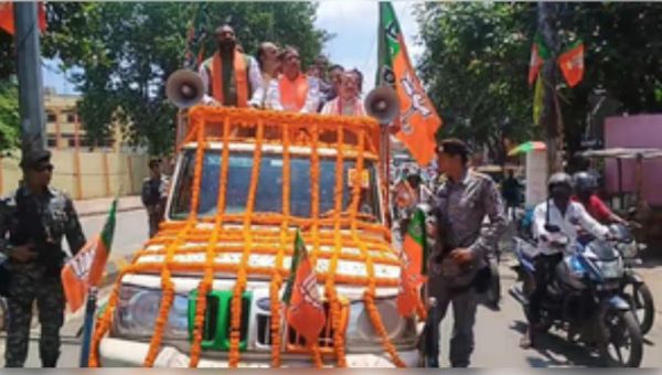 बिहार भाजपा के नवनियुक्त अध्यक्ष दिलीप जायसवाल पटना पहुंचे, हुआ भव्य स्वागत 