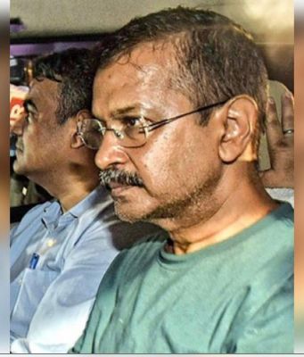 केजरीवाल के गिरते स्वास्थ्य को लेकर इंडिया ब्लॉक का जंतर मंतर पर हल्ला बोल 