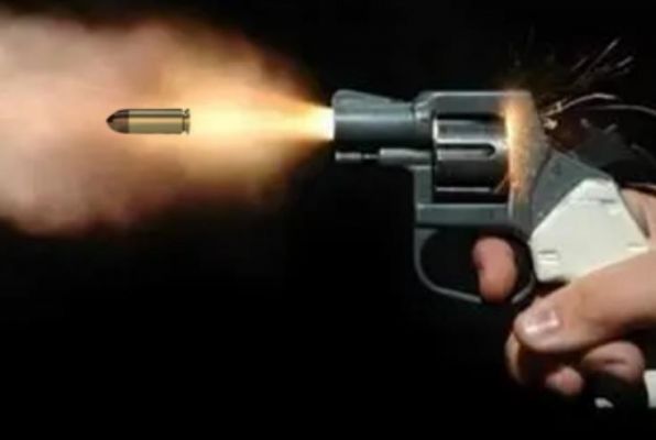 बिहार के निजी स्कूल में छात्र ने अपने सीनियर को गोली मारी