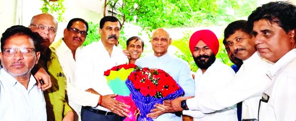 सीजी कैट ने बैस को दी जन्मदिन की शुभकामनाएं