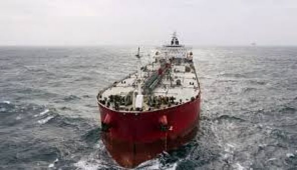 अदन की खाड़ी से गुजर रहे जहाज पर हूती विद्रोहियों का हमला