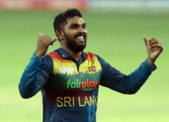 भारत के खिलाफ वनडे सीरीज से बाहर वानिंदु हसरंगा