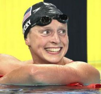 केटी लेडेस्की ने पेरिस ओलंपिक में 800 फ्रीस्टाइल जीतकर इतिहास रचा