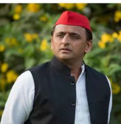 अयोध्या दुष्कर्म मामला : सपा प्रमुख ने अदालत से स्वत: संज्ञान लेने का आग्रह किया