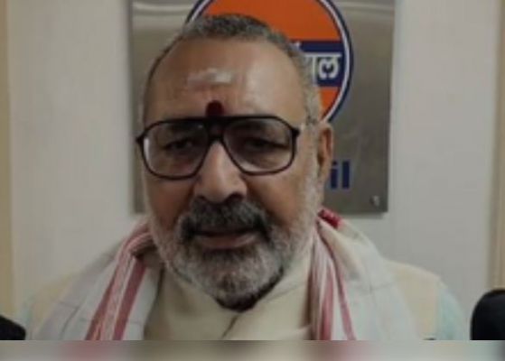 ‘टुकड़े-टुकड़े गैंग चुप ’, अयोध्या गैंगरेप पर गिरिराज सिंह ने विपक्ष पर बोला हमला 