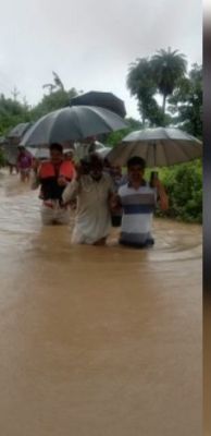 मध्य प्रदेश में बारिश ने बढ़ाई मुसीबतें, लोग घर के बाहर अंतिम संस्कार करने को मजबूर