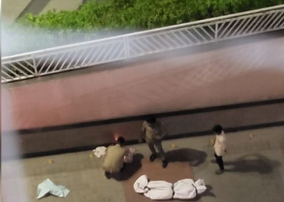 नोएडा में गौर स्पोर्ट्सवुड सोसाइटी की 24वीं मंजिल से गिरकर नौकर की मौत, पुलिस जांच में जुटी 