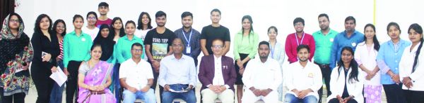 एचएनएलयू में सफल नि:शुल्क मेडिकल कैंप