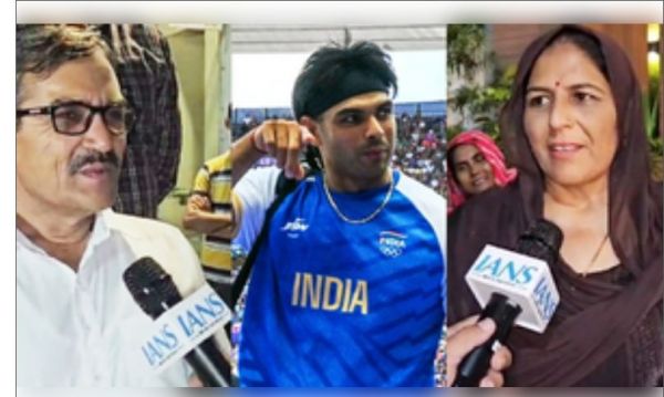 ओलंपिक चैंपियन नीरज की मां ने कहा, सिल्वर भी गोल्ड से कम नहीं 