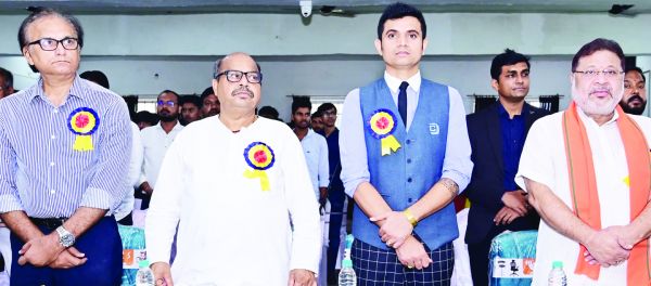 श्री दावड़ा विवि दीक्षारंभ का शानदार आयोजन 