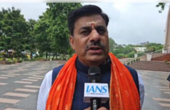 बांग्लादेश में हिंदुओं की स्थिति पर अमेरिका, इंग्लैंड, ऑस्ट्रेलिया को सोचना चाहिए : भाजपा 