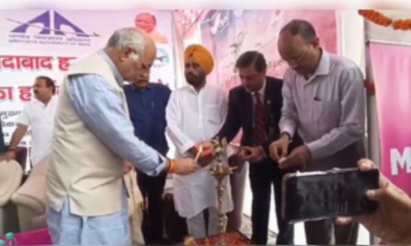 मुरादाबाद से लखनऊ के लिए हवाई सेवा शुरू, 19 यात्रियों को लेकर उड़ा विमान 