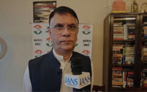 जिनका एक भी मुस्लिम सांसद नहीं है, वो वक्फ बोर्ड का नियम बना रहे हैं: कांग्रेस 
