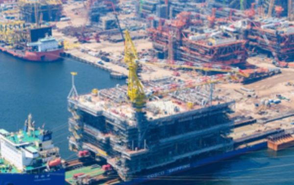 चीन में सबसे बड़े अंतर्राष्ट्रीय अपतटीय तेल और गैस मंच का निर्माण पूरा 