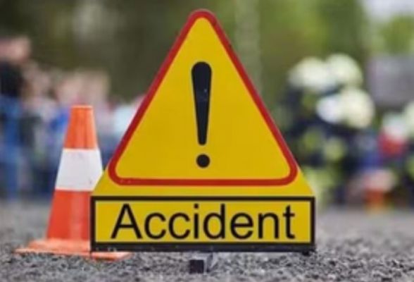 कर्नाटक में भीषण सड़क हादसा, चार लोगों की दर्दनाक मौत