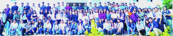 गौरवशाली अतीत से प्रेरणा लेने और भारत को विश्वगुरु बनाने विद्यार्थियों से कलिंगा का आग्रह