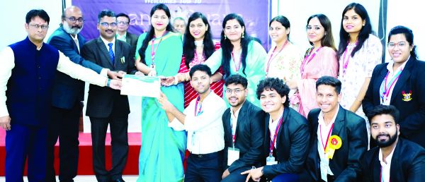 कलिंगा विश्वविद्यालय में राष्ट्रीय मानवाधिकार कानून मूट कोर्ट प्रतियोगिता 2024 रही सफल