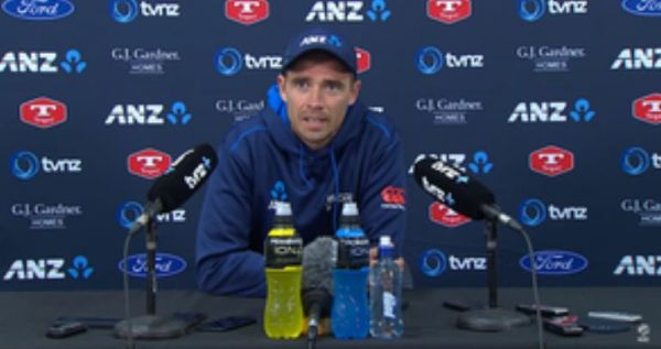 साउदी ने बोर्ड और टी 20 फ्रेंचाइजी से 'क्लब बनाम देश' विवाद को सुलझाने के लिए एक साथ आने का अनुरोध किया 