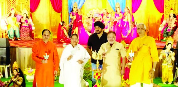 शांति सरोवर रिट्रीट सेंटर  में जन्माष्टमी आयोजित