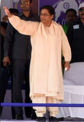 मायावती छठी बार बनीं बसपा की राष्ट्रीय अध्यक्ष 