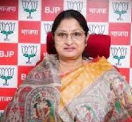 बंगाल में महिलाओं की स्थिति बिगड़ती जा रही, केंद्र की योजनाएं लागू नहीं की गईं : मंत्री