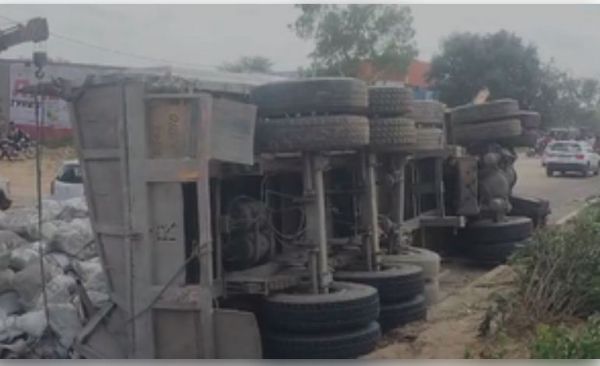 सीकर में भीषण सड़क हादसा, चार की मौत 