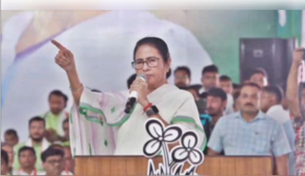 बलात्कारियों को मौत की सजा के लिए विधानसभा में पारित करेंगे विधेयक : ममता बनर्जी 