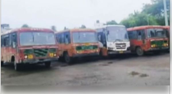 सीएम शिंदे ने परिवहन निगम से की हड़ताल खत्म करने की अपील, बोले - 'सरकार समाधान के लिए तैयार' 