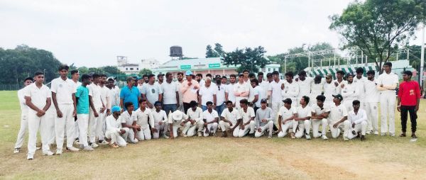 अंडर 19, 23 व सीनियर क्रिकेट का ट्रायल 