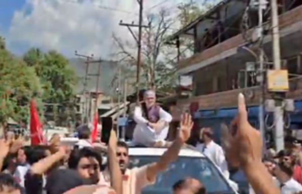 जम्मू-कश्मीर चुनाव : उमर अब्दुल्ला ने गांदरबल से पर्चा भरा 