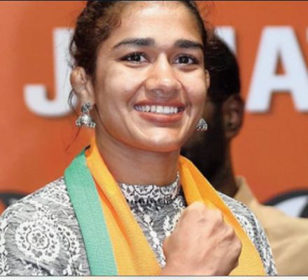 टिकट नहीं मिलने पर बबीता फोगाट का पहला रिएक्शन, लिखा- व्यक्ति से बड़ा दल और दल से बड़ा देश 