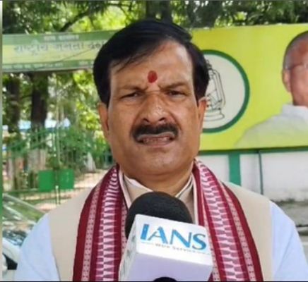 असम की जनता के लिए काम न करके, सीएम योगी के साथ प्रतिस्पर्धा में लगे हैं हिमंत : मृत्युंजय तिवारी 
