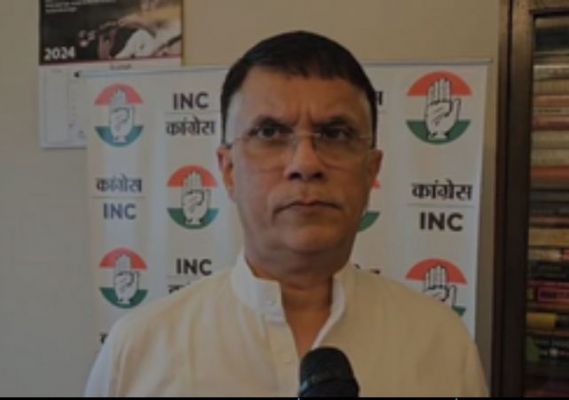 हम न आरएसएस को समझते हैं, न समझना चाहते हैं : पवन खेड़ा 