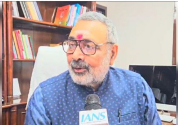 राहुल गांधी ने की चीन की तारीफ, तो भड़के गिरिराज सिंह