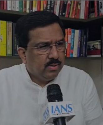 पूरी दुनिया ग्लोबल विलेज है, चाहें जहां बोलो हर जगह फैल जाता है : नसीर हुसैन 