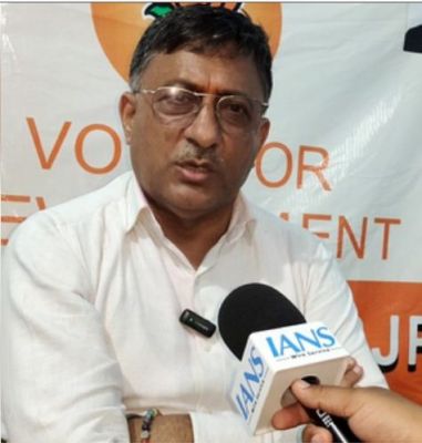 उमर अब्दुल्ला को अलगाववादी सोच से बाहर निकलना चाहिए : विबोध गुप्ता 