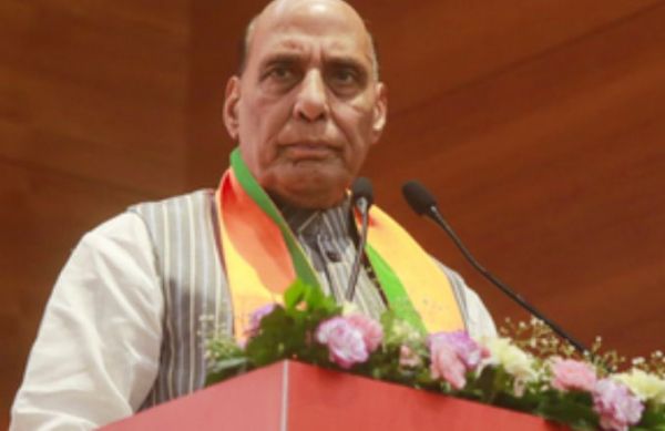 मोहब्बत की दुकान चलाते-चलाते राहुल झूठ की दुकान खोल कर बैठ गए : राजनाथ सिंह 