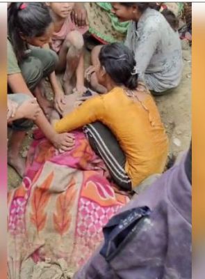 उत्तर प्रदेश : मैनपुरी में भारी बारिश से मकान गिरने की दो घटनाओं में पांच लोगों की मौत
