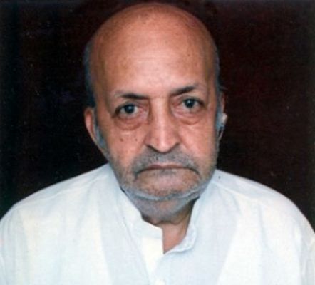 कविता की महफिल से मुंबई नगरिया तक जिनके कलमों ने लोगों को चखाया 'बनारसी पान' का स्वाद 