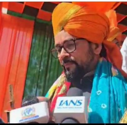 कांग्रेस देश के टुकड़े करने वालों के साथ, भाजपा उनका सफाया करती है : अनुराग ठाकुर 