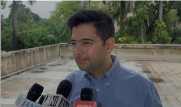 सीएम केजरीवाल को जमानत मिलने पर राघव चड्ढा ने जताई खुशी, कहा- 'वो एक ब्रांड हैं' 