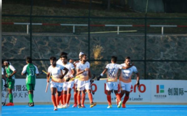 भारत ने पाकिस्तान को 2-1 से हराया, लीग चरण में अजेय रहा 