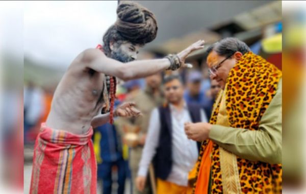व्यक्ति विशेष : छात्र राजनीति से मुख्यमंत्री तक का सफर, एक नेता ने तोड़ डाले सारे मिथक 