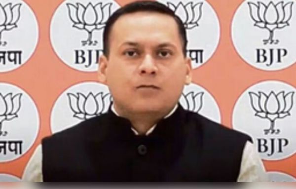 अमित मालवीय की पोस्ट के बाद, राहुल गांधी की अमेरिकी यात्रा को लेकर राजनीतिक चर्चा जोरों पर, पूछे जा रहे हैं सवाल