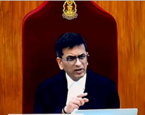 ममता बनर्जी के इस्तीफे की मांग वाले आवेदन पर नाराज हुए सीजेआई, कहा- 'मेरी बात सुनें, वरना मैं आपको कोर्ट से बाहर निकाल दूंगा' 