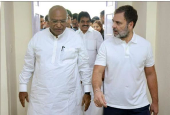 खड़गे का पीएम मोदी को खत, राहुल गांधी पर आपत्तिजनक टिप्पणी करने पर कार्रवाई की मांग 