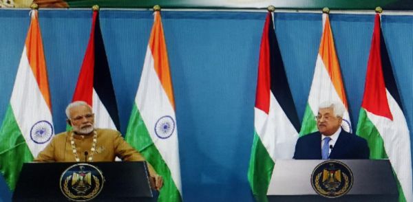 ‘छत्तीसगढ़’ का विशेष संपादकीय : फिलीस्तीनी झंडों पर  गिरफ्तारी, छत्तीसगढ़  पुलिस ने किए दो जुर्म