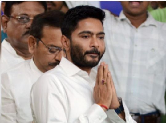 आरजी कर मामला : अभिषेक बनर्जी की हड़ताली चिकित्सकों से अपील, 'लोगों की सेवा के लिए काम पर लौटें